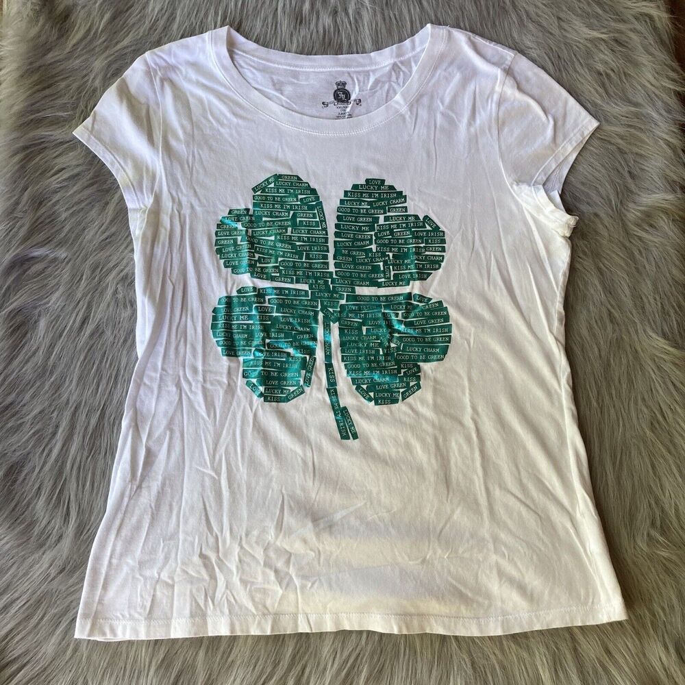 St. Patricks Day Sz XXL Top Four Leaf Clover Lucky Plus T Shirt Green Festive